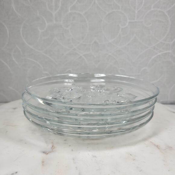 Luminarc Shrimp Plates 7.5" Clear Embossed Design Lunch Plate Set of 4 - Picture 14 of 14